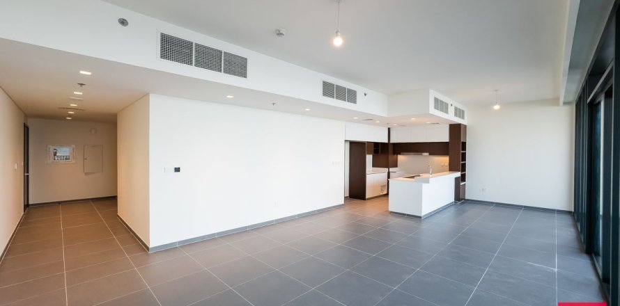 3 bedrooms Apartment in Dubai, UAE No. 137405