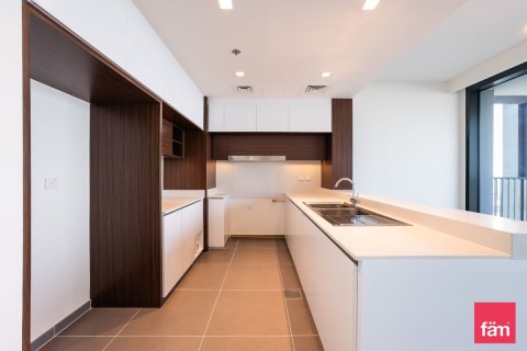 3 bedrooms Apartment in Dubai, UAE No. 137405 7