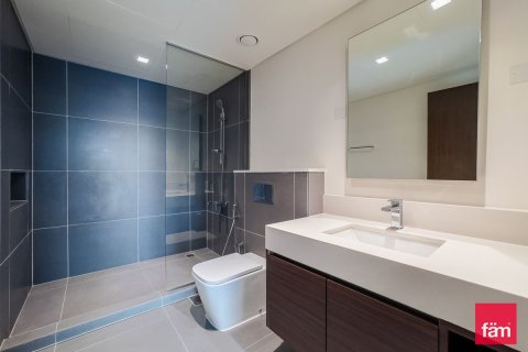 3 bedrooms Apartment in Dubai, UAE No. 137405 11