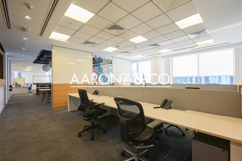 539m² Office in Downtown Dubai (Downtown Burj Dubai), UAE No. 144240 9