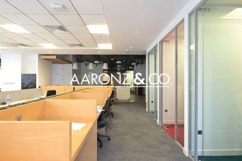 539m² Office in Downtown Dubai (Downtown Burj Dubai), UAE No. 144240 8