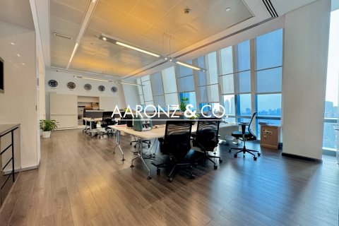 230m² Office in Downtown Dubai (Downtown Burj Dubai), UAE No. 144241