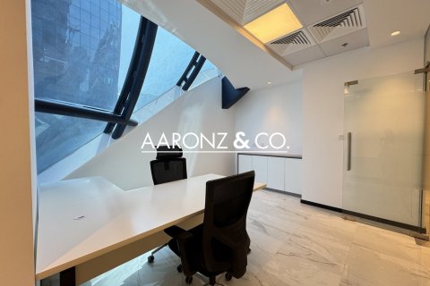 248m² Office in Business Bay, UAE No. 144242 13