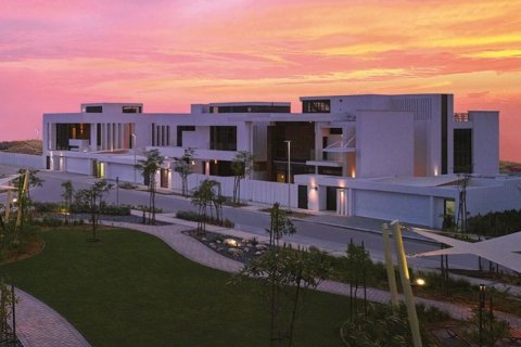 1350m² Land on the Yas Island, UAE No. 10203 8