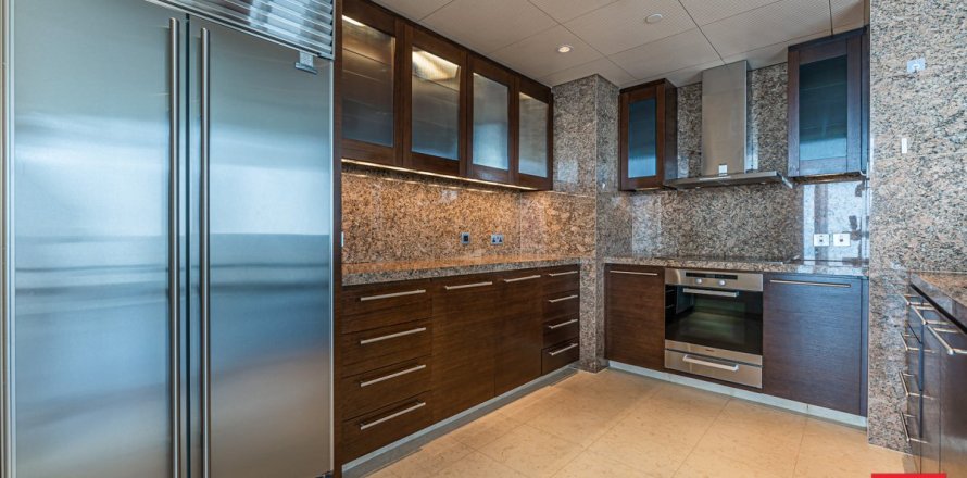 Квартира с 1 спальней №120427