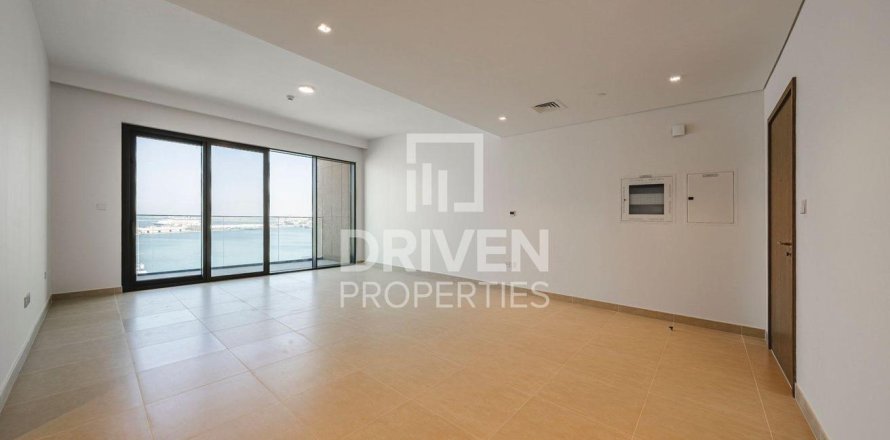 3 bedrooms Apartment in Mina Rashid, UAE No. 191805