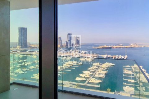 3 bedrooms Apartment in Mina Rashid, UAE No. 191803
