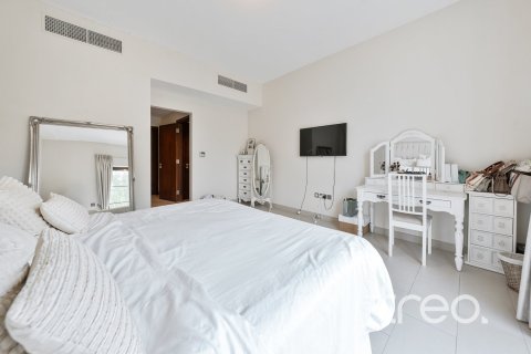 Villa de 3 dormitorios en Casa, UAE No. 200834 22
