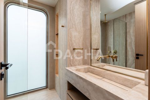 Villa de 5 dormitorios en Jumeirah Islands, UAE No. 210362 16
