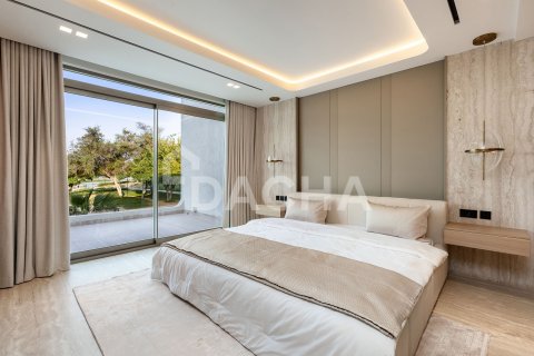 Villa de 5 dormitorios en Jumeirah Islands, UAE No. 210362 21