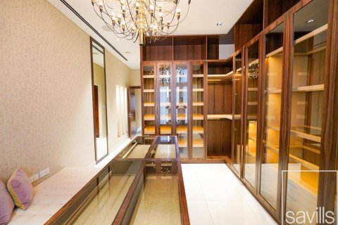 Вилла с 5 спальнями в District One, ОАЭ №136750 15