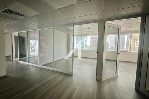 179مربع، مكتب في Sheikh Zayed Road, الإمارات العربية المتحدة رقم 148876 3