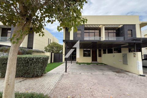 3 غرف نوم فيلا في داماك هيلز (أكويا باي داماك), الإمارات العربية المتحدة رقم 148875