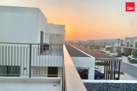 Townhouse de 4 dormitorios en Dubai, UAE No. 184467 12