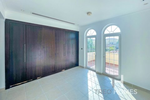 Villa de 3 dormitorios en Legacy, UAE No. 81829 10