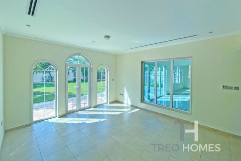 Villa de 3 dormitorios en Legacy, UAE No. 81829 6
