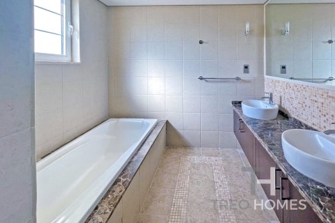 Villa de 3 dormitorios en Legacy, UAE No. 81829 18