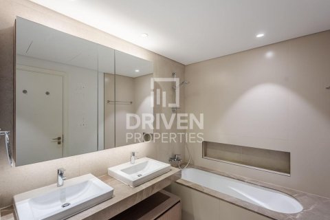 2 bedrooms Apartment in The Grand, UAE No. 193010 15