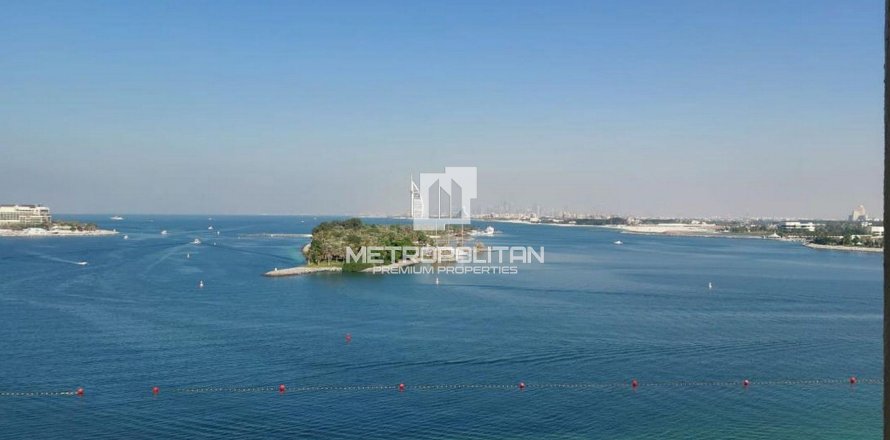 4 bedrooms Penthouse in Shoreline Apartments, UAE No. 78059
