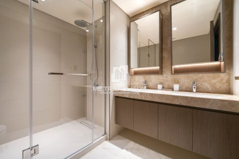 Appartement de 2 chambres à EMAAR Beachfront, UAE No. 62067 18