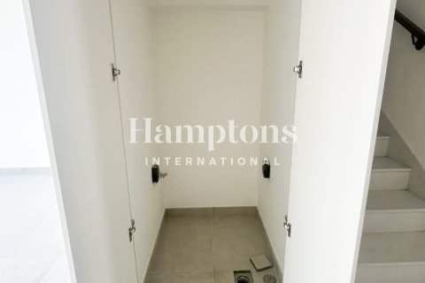 3 bedrooms Townhouse in The Valley, UAE No. 152599 11