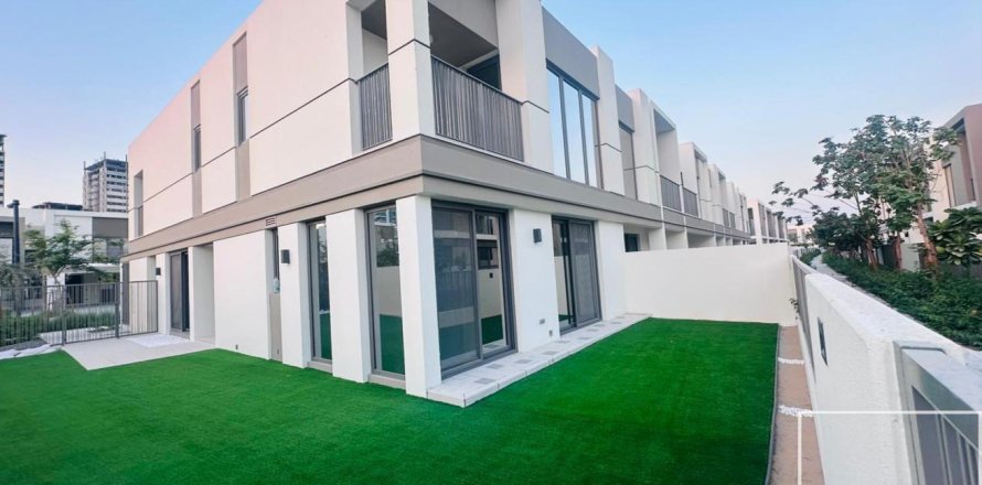 Таунхаус с 4 спальнями  №112565