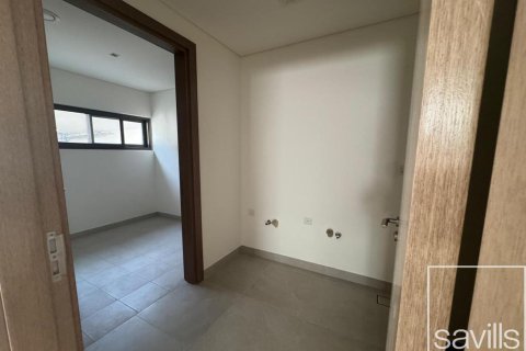 Villa de 4 dormitorios  No. 112569 9
