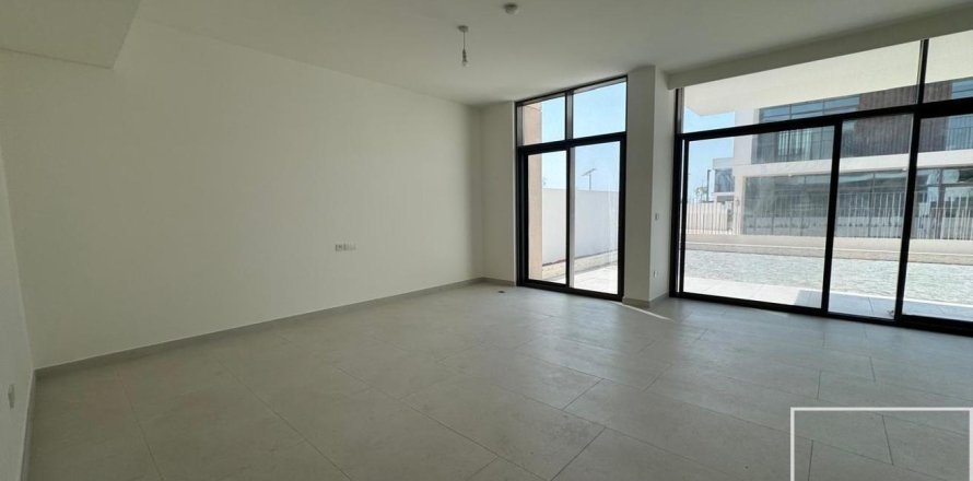 Villa de 4 dormitorios No. 112569