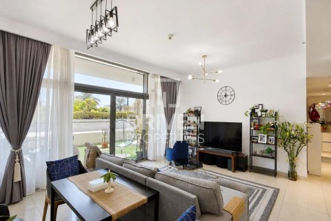 Appartement de 2 chambres à Park Heights, UAE No. 210027 4