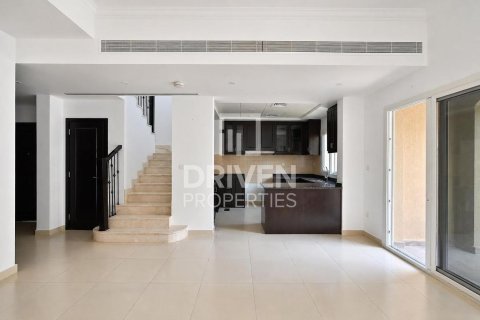 Villa de 2 chambres à Casa Dora, UAE No. 210022 4