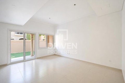 Villa de 2 chambres à Casa Dora, UAE No. 210022 3