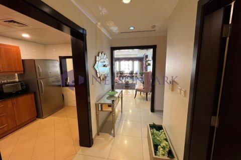2 bedrooms Apartment in Doha, Qatar No. 58540 2