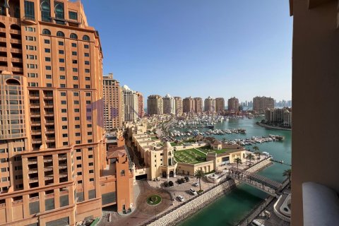 2 bedrooms Apartment in Doha, Qatar No. 58540 1