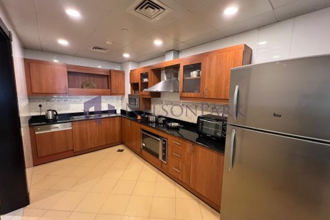 2 bedrooms Apartment in Doha, Qatar No. 58540 6