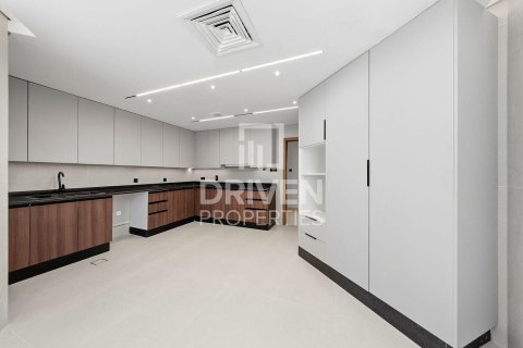 4 bedrooms Villa in Jumeirah 3, UAE No. 193364 17