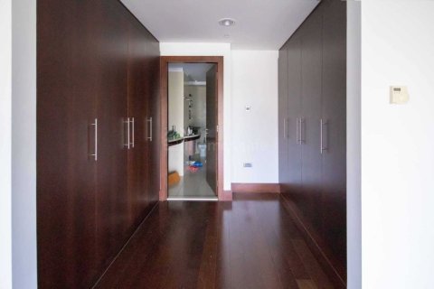 Квартира с 2 спальнями в World Trade Centre Residence, ОАЭ №164597 14