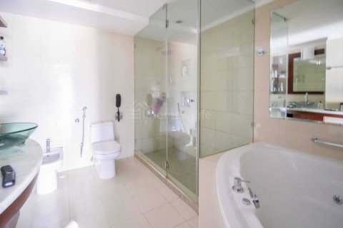 Квартира с 2 спальнями в World Trade Centre Residence, ОАЭ №164597 25
