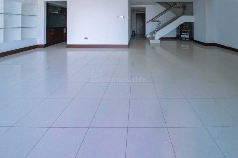 Квартира с 2 спальнями в World Trade Centre Residence, ОАЭ №164597 8