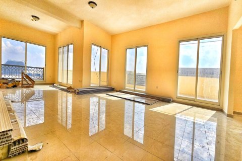 Apartment de 3 dormitorios No. 123930 8