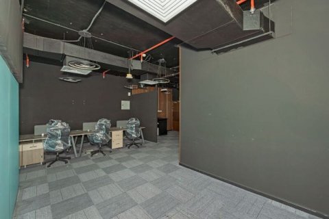 87m² Office in Al Manara Tower, UAE No. 143256 16