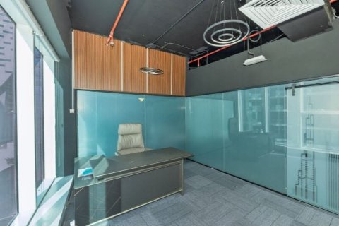 87m² Office in Al Manara Tower, UAE No. 143256 8