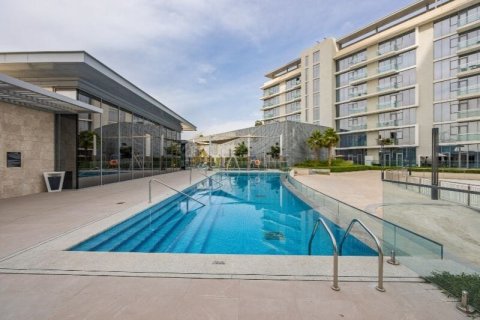 Apartment de 4 dormitorios en District One, UAE No. 143255 23