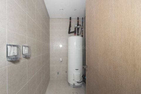 Apartment de 4 dormitorios en District One, UAE No. 143255 27