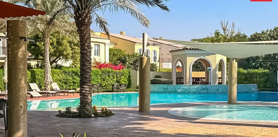 Таунхаус с 4 спальнями  №126097