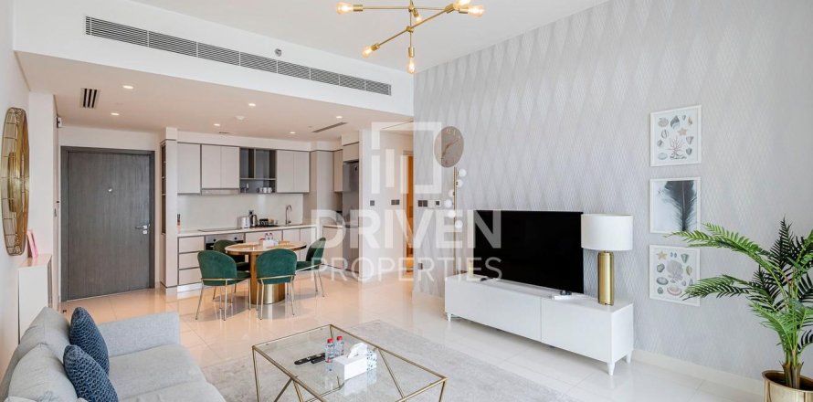 1 bedroom Apartment in EMAAR Beachfront, UAE No. 193077