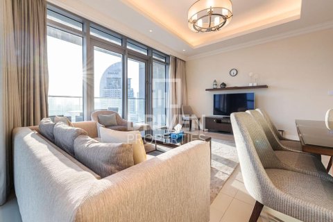 Квартира с 2 спальнями в The Address Residence Fountain Views, ОАЭ №193075 15