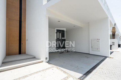 4 bedrooms Townhouse in Al Barari, UAE No. 193073 13