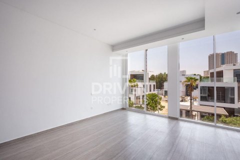 4 bedrooms Townhouse in Al Barari, UAE No. 193073 20