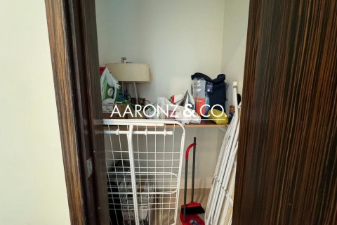 2 غرف نوم شقة في أبراج بحيرة جميرا, الإمارات العربية المتحدة رقم 132785 13