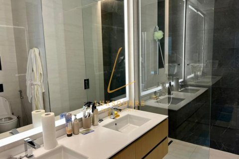 Квартира с 1 спальней в SLS Dubai Hotel & Residences, ОАЭ №164156 16